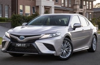 TOYOTA CAMRY 2018